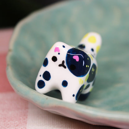 tiny kitter with a BIG PERSONALITY